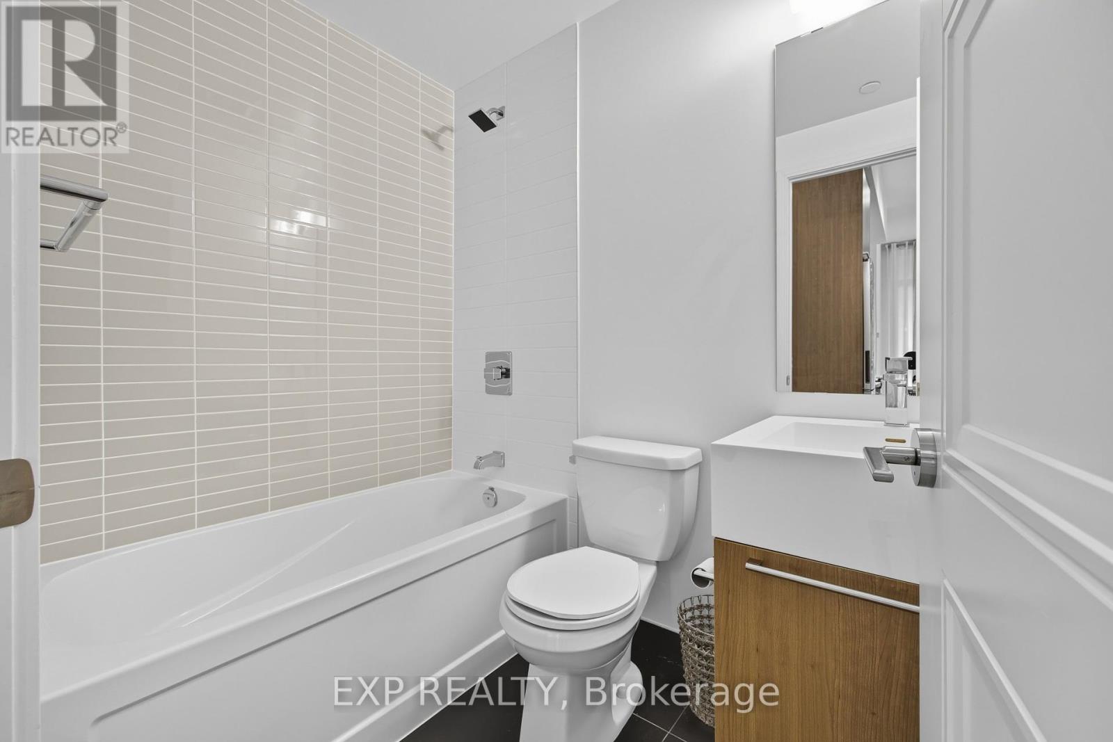 107 - 25 Neighbourhood Lane, Toronto, Ontario  M9Y 0C4 - Photo 4 - W12427774