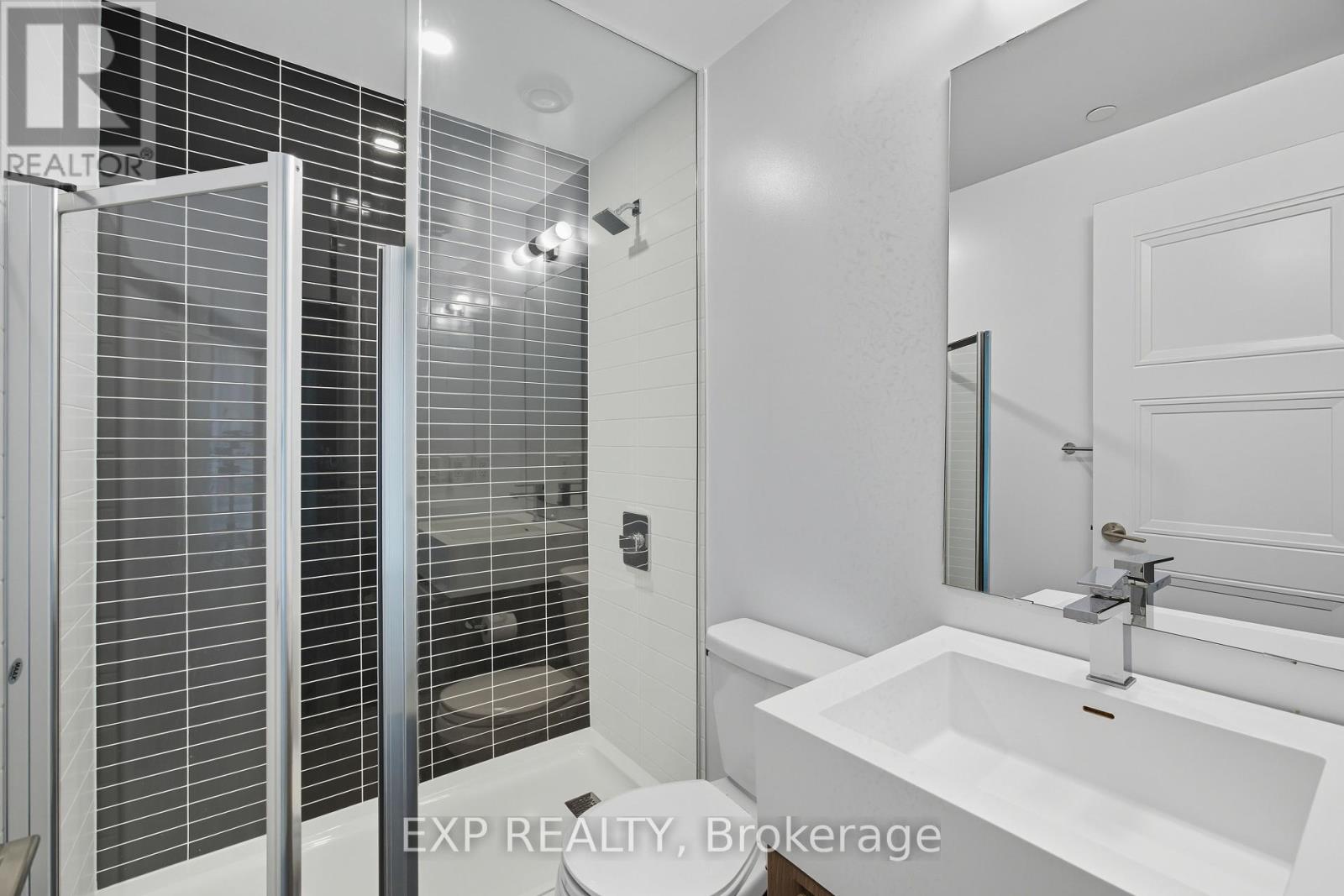 107 - 25 Neighbourhood Lane, Toronto, Ontario  M9Y 0C4 - Photo 5 - W12427774