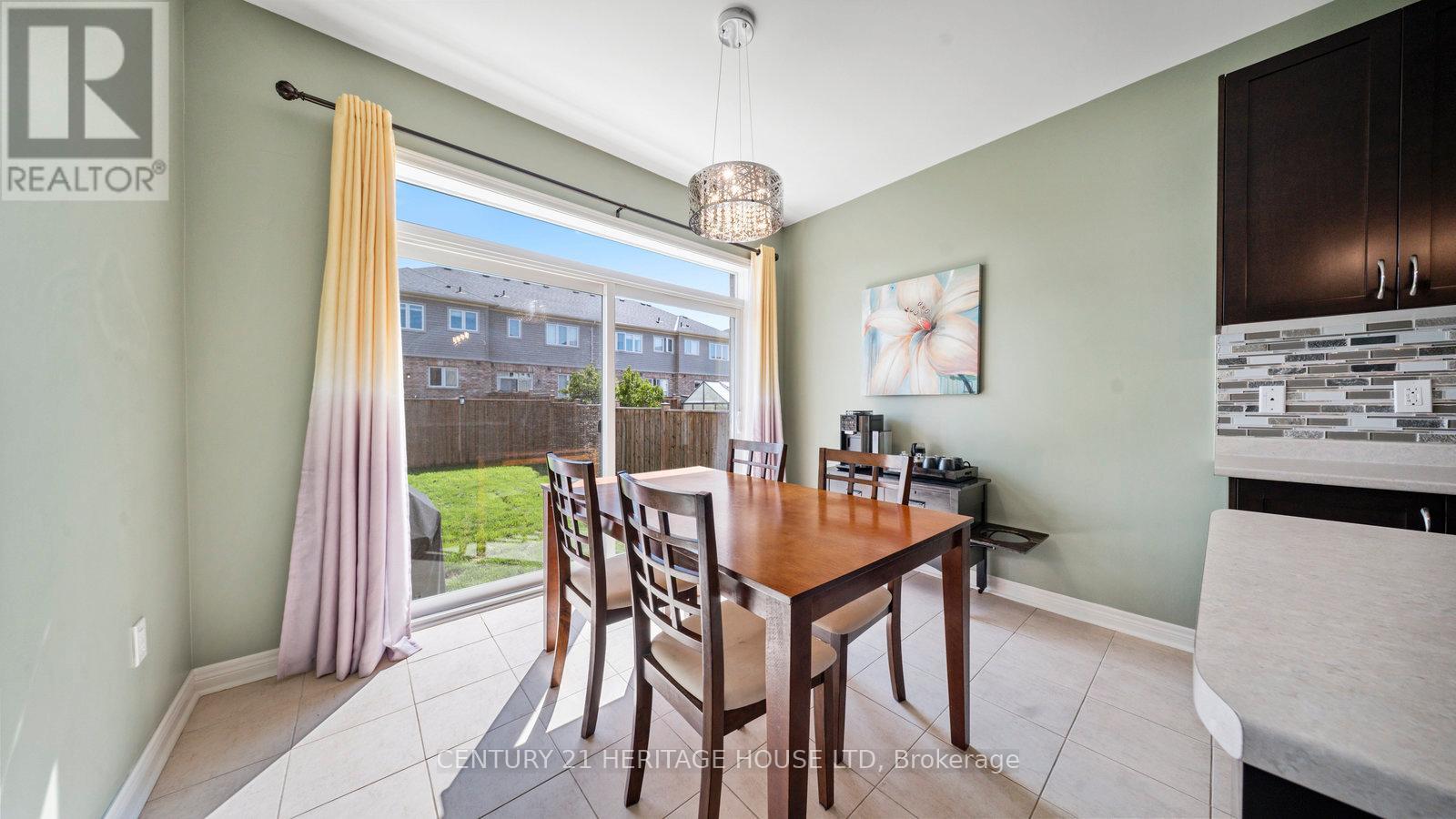 119 Barlow Place, Brant (Paris), Ontario  N3L 0G8 - Photo 13 - X12427765