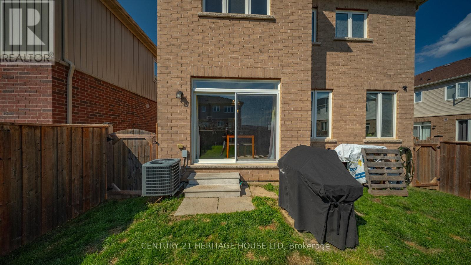 119 Barlow Place, Brant (Paris), Ontario  N3L 0G8 - Photo 30 - X12427765