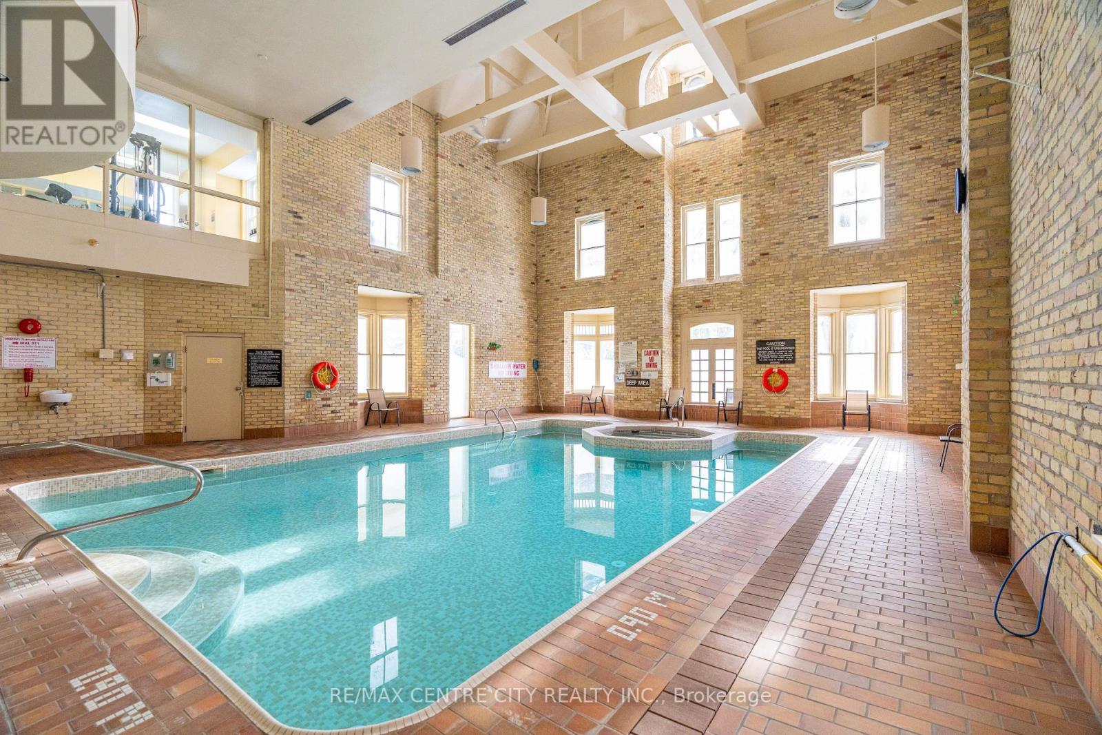 Photo 21 of 23 for 309 - 460 Wellington Street