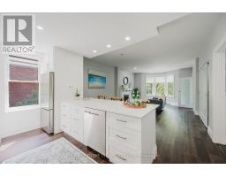 309 - 460 Wellington Street, London East (East F), Ca