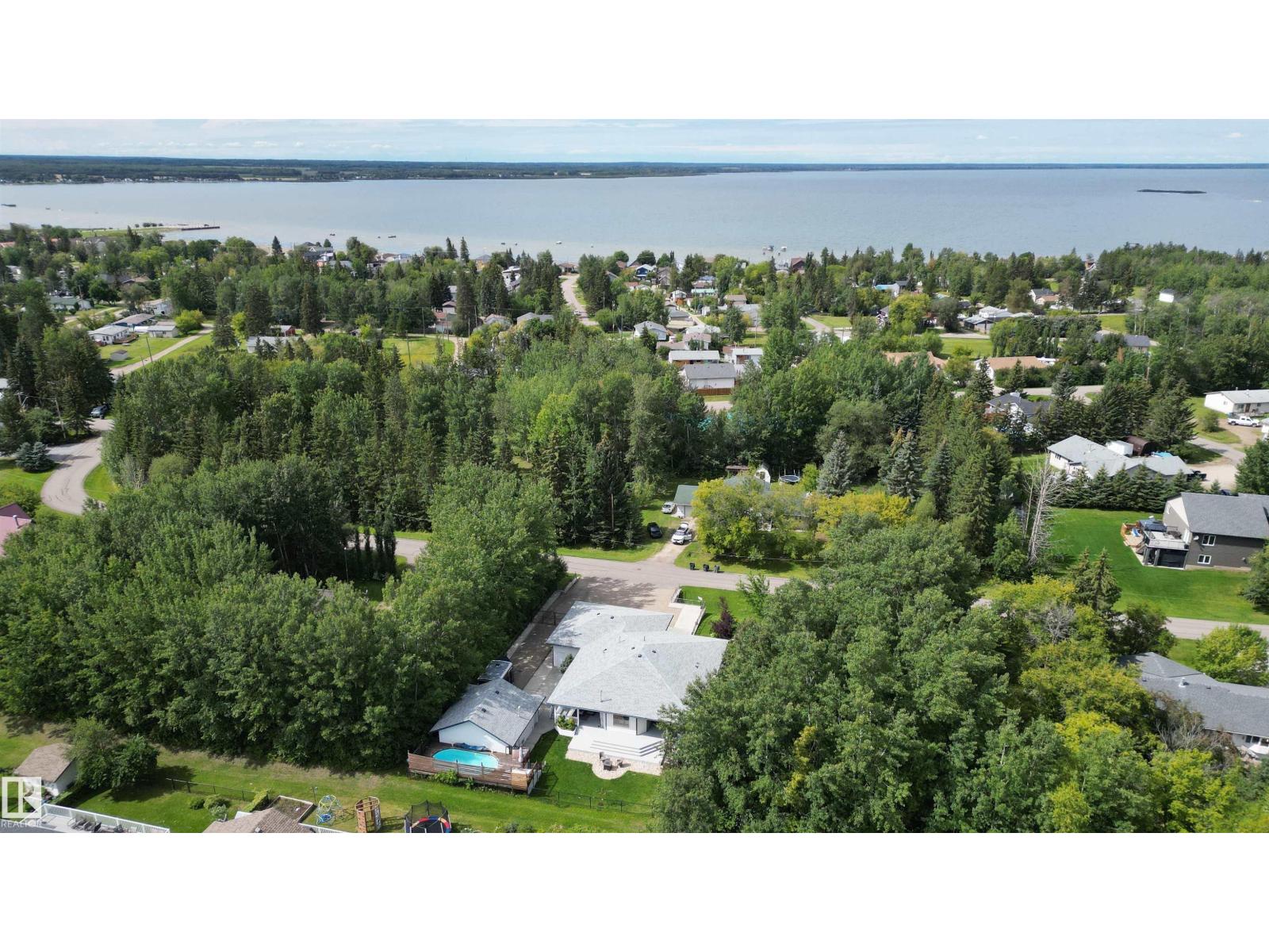 21 Power Dr, Rural Lac Ste. Anne County, Alberta  T0E 0A0 - Photo 3 - E4454140