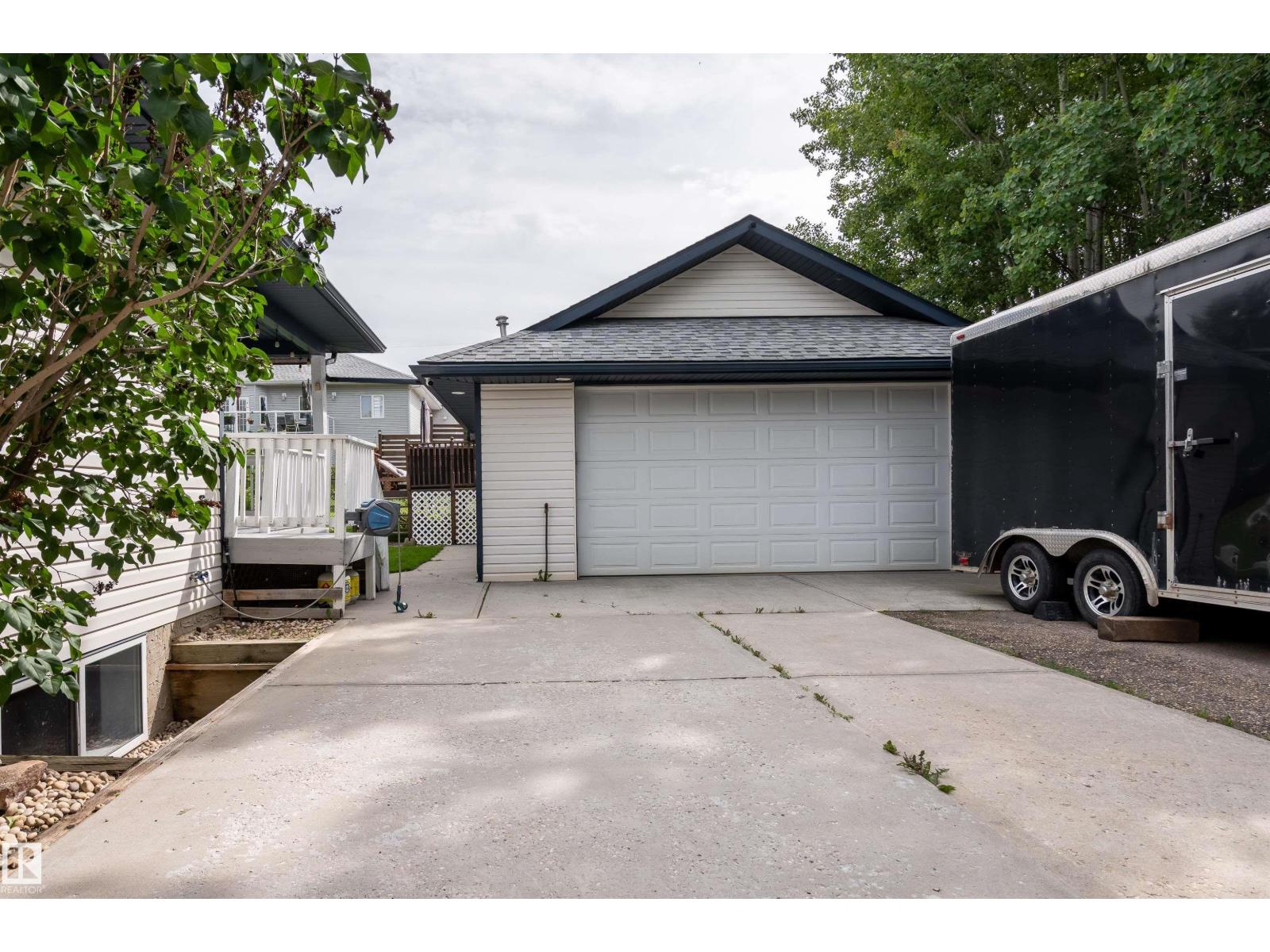 21 Power Dr, Rural Lac Ste. Anne County, Alberta  T0E 0A0 - Photo 49 - E4454140