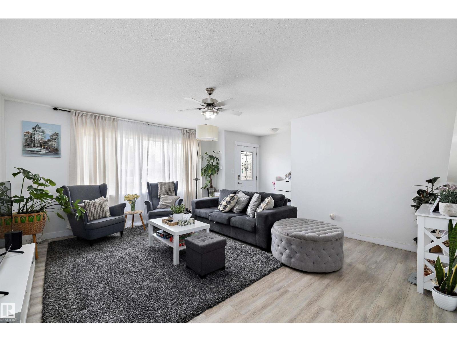 10229/10231 159 St Nw, Edmonton, Alberta  T5P 3A3 - Photo 13 - E4459572