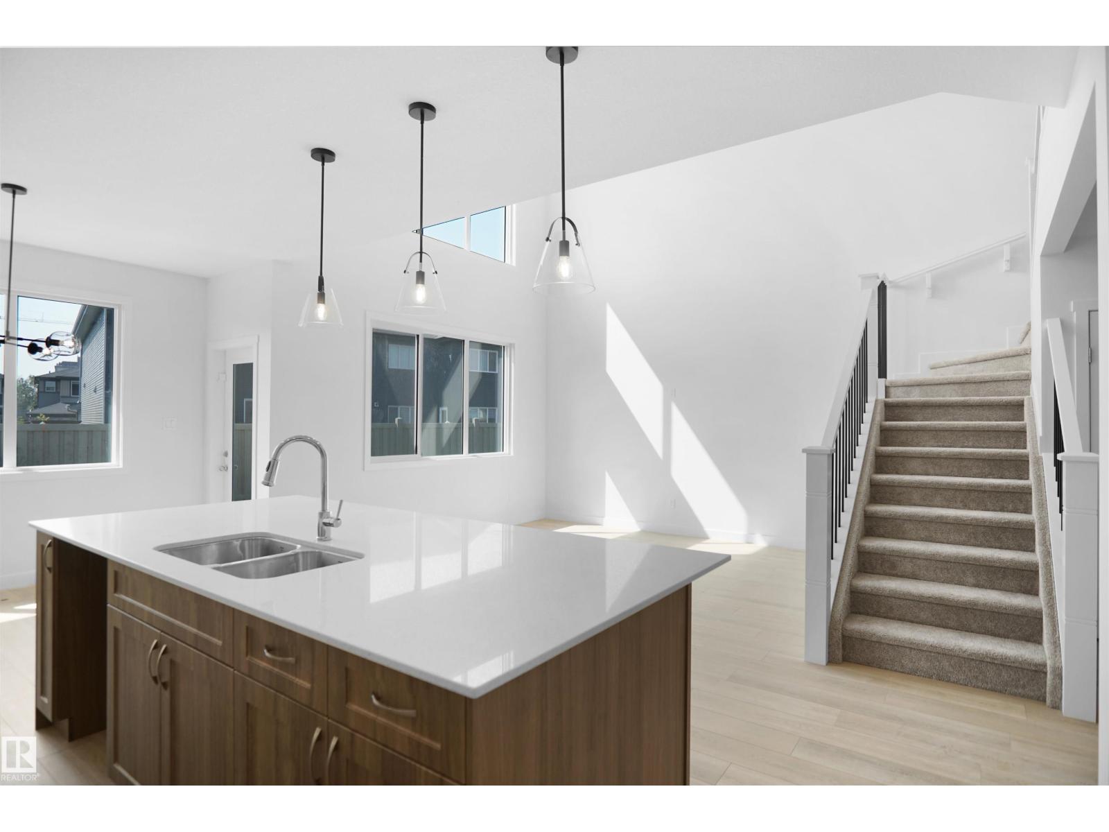 22007 81 Av Nw, Edmonton, Alberta  T5T 7H9 - Photo 14 - E4452338