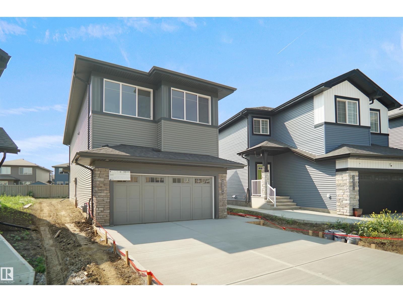 22007 81 Av Nw, Edmonton, Alberta  T5T 7H9 - Photo 3 - E4452338