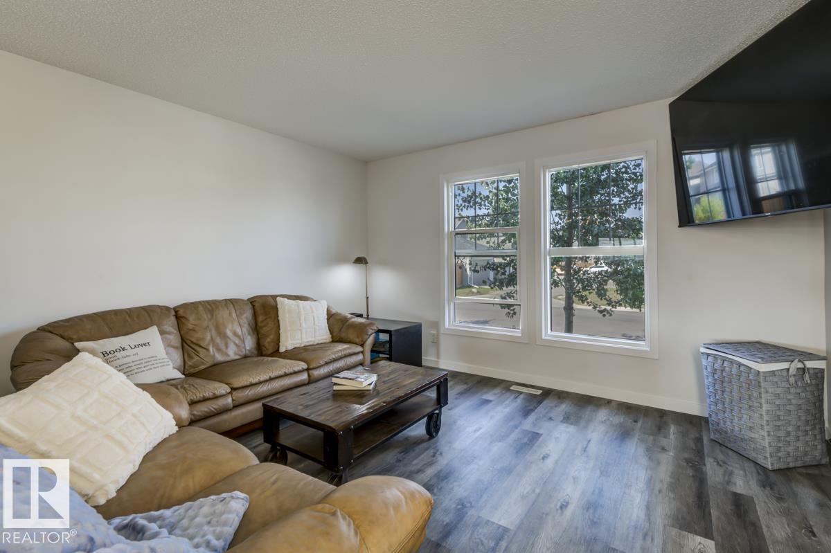 21007 130 Av Nw, Edmonton, Alberta  T5S 0L4 - Photo 5 - E4459573