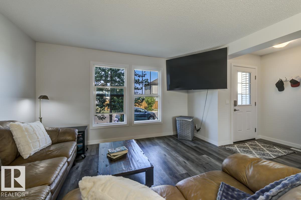 21007 130 Av Nw, Edmonton, Alberta  T5S 0L4 - Photo 6 - E4459573