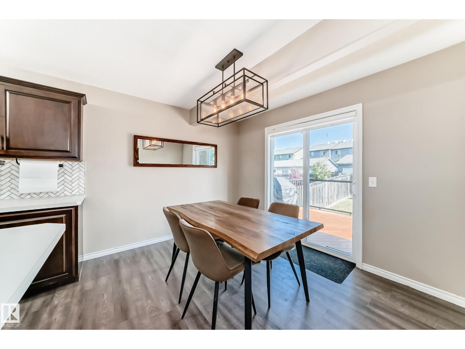 2105 32a St Nw, Edmonton, Alberta  T6T 0K9 - Photo 15 - E4459574