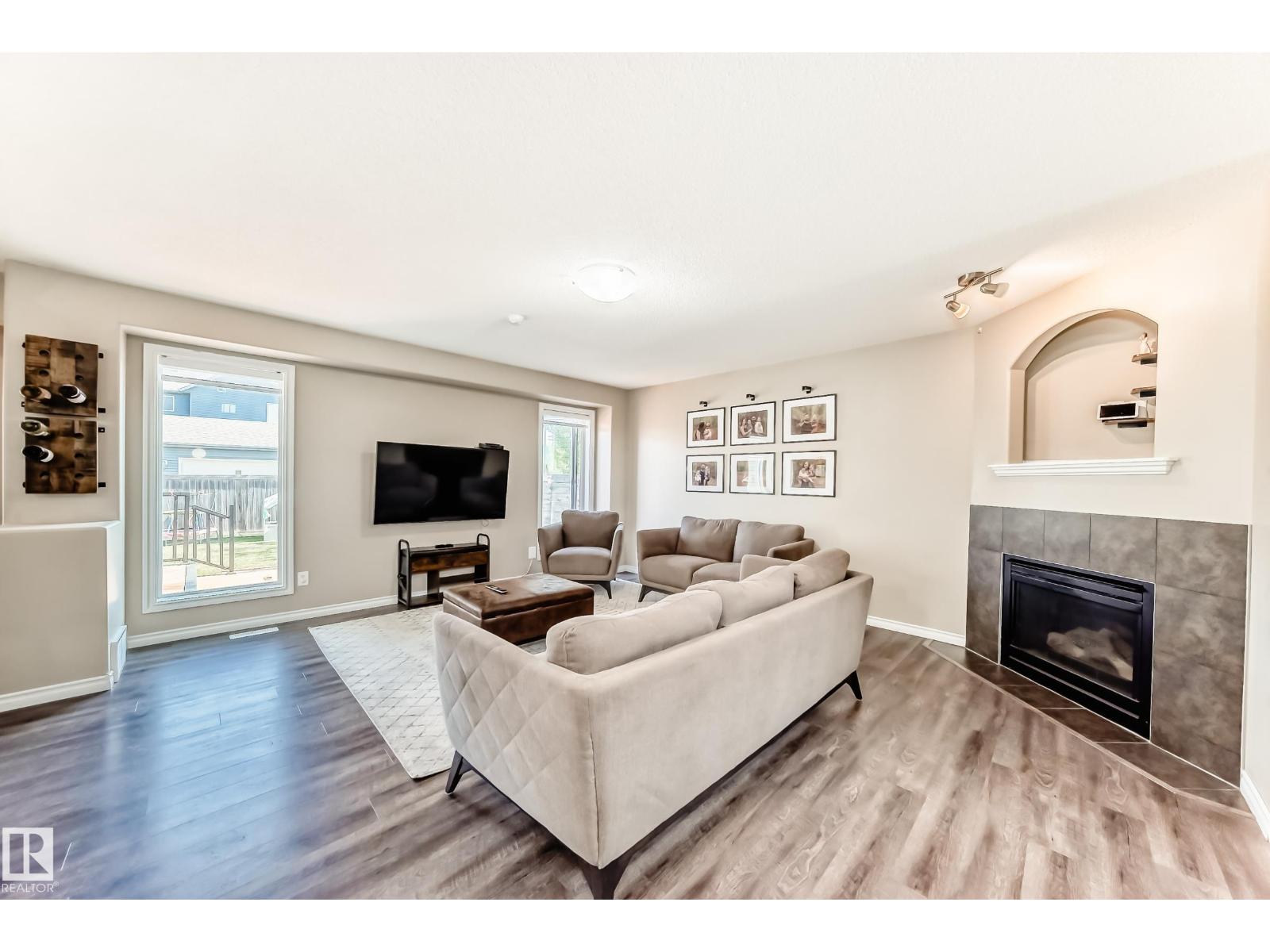 2105 32a St Nw, Edmonton, Alberta  T6T 0K9 - Photo 9 - E4459574