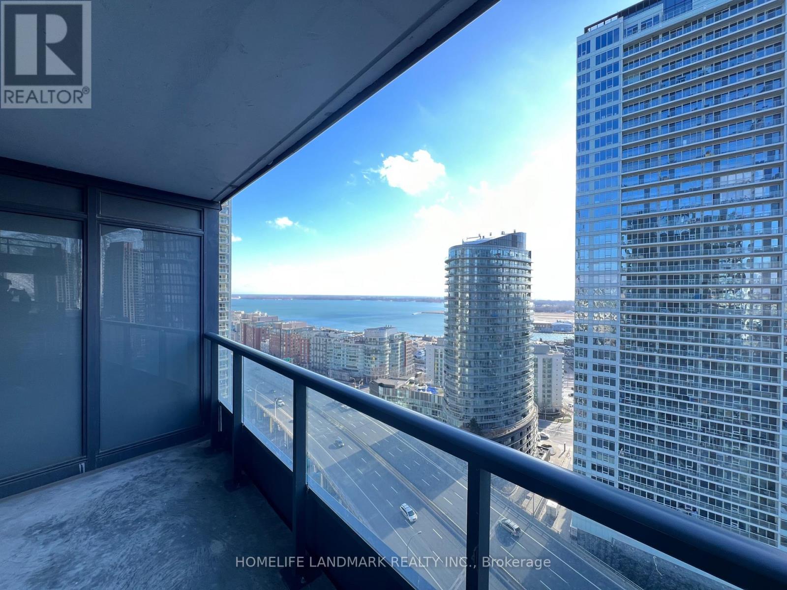 2612 - 70 Queens Wharf Road, Toronto, Ontario  M5V 0J2 - Photo 9 - C12427786