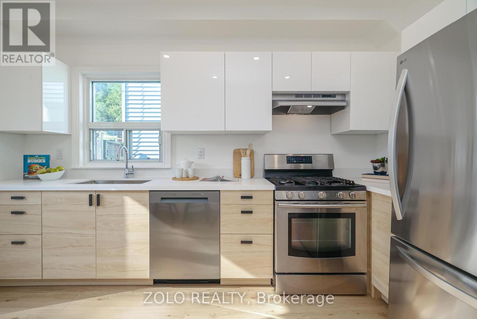 24 Poucher Street, Toronto, Ontario  M4J 2Y9 - Photo 10 - E12427796