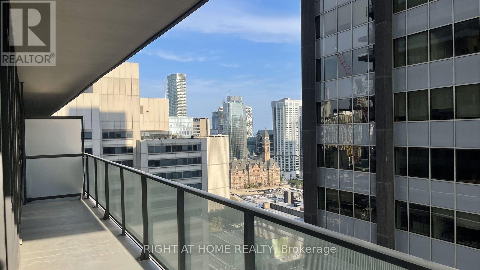 2803 - 426 University Avenue, Toronto, Ontario  M5G 1S9 - Photo 20 - C12424647