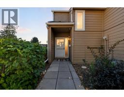 201, 829 Coach Bluff Crescent SW Coach Hill