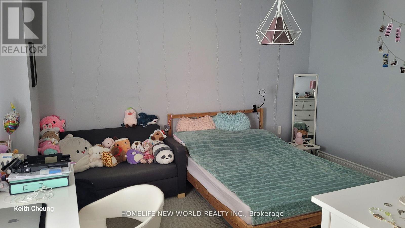 143 Mondial Crescent, East Gwillimbury, Ontario  L9N 0S1 - Photo 20 - N12427785