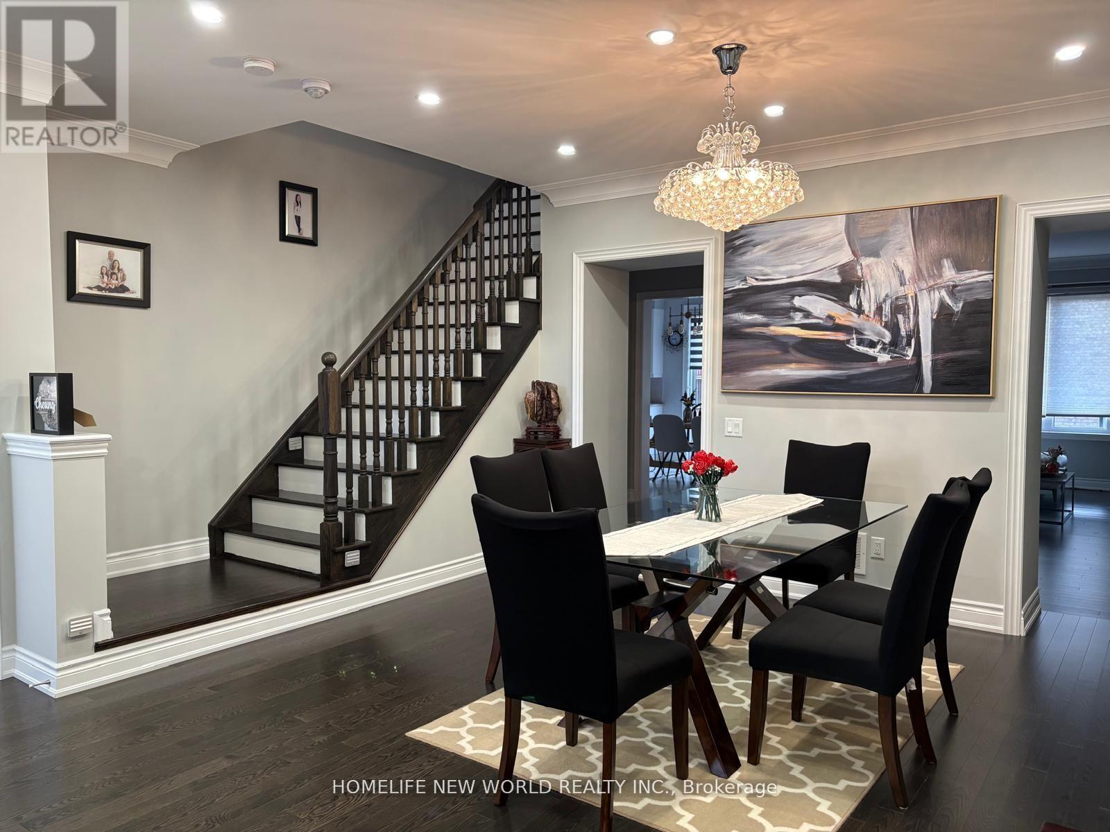 143 Mondial Crescent, East Gwillimbury, Ontario  L9N 0S1 - Photo 5 - N12427785