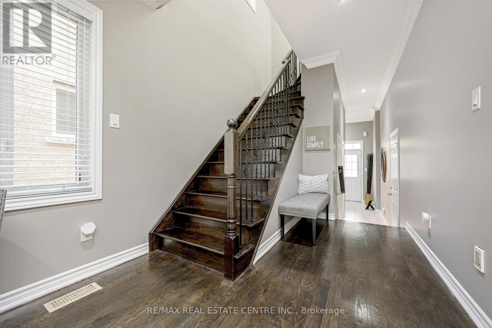 1244 Ruddy Crescent, Milton, Ontario  L9T 8M2 - Photo 20 - W12427778