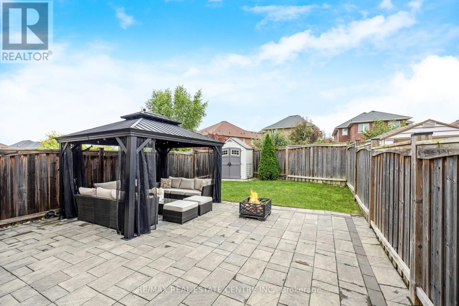 1244 Ruddy Crescent, Milton, Ontario  L9T 8M2 - Photo 36 - W12427778