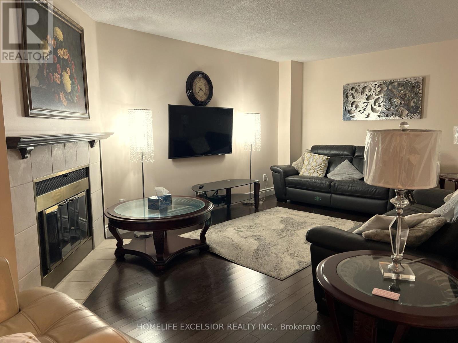 3408 Water Lily Court, Mississauga, Ontario  L5N 6B5 - Photo 11 - W12427781