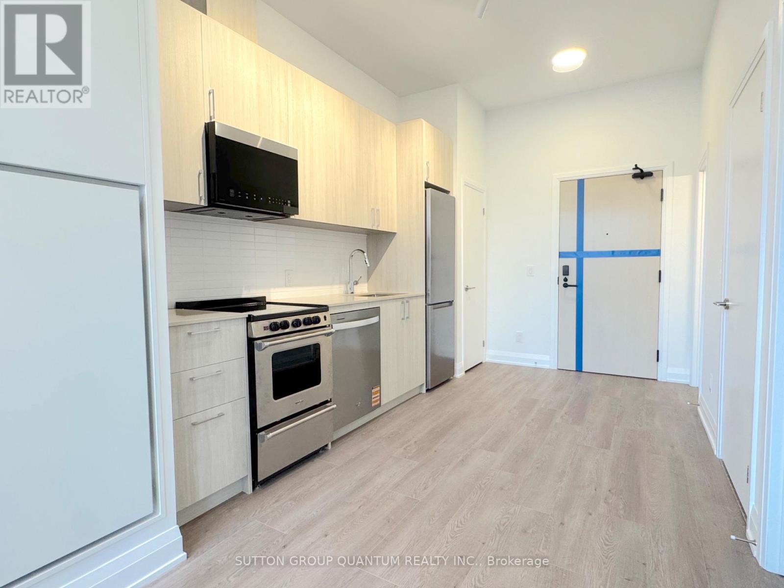 104 - 3250 Carding Mill Trail, Oakville, Ontario  L6M 1L3 - Photo 6 - W12427782