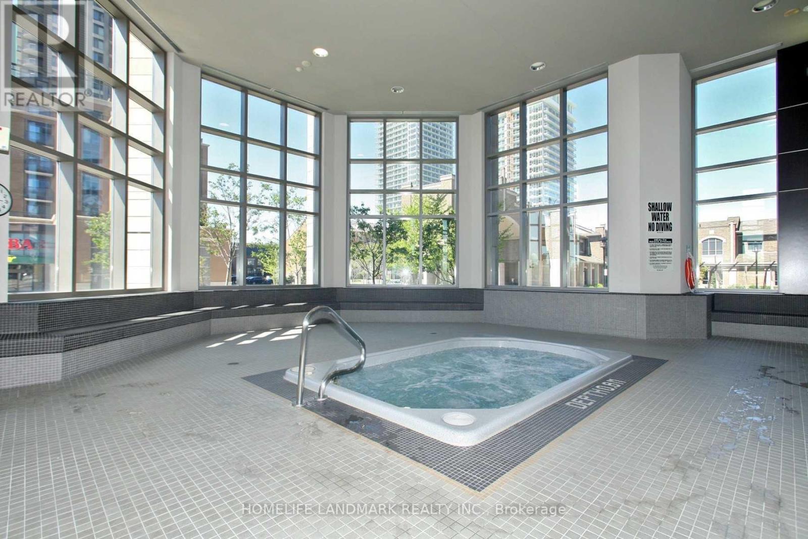 2402 - 388 Prince Of Wales Drive, Mississauga, Ontario  L5B 0A1 - Photo 11 - W12427787