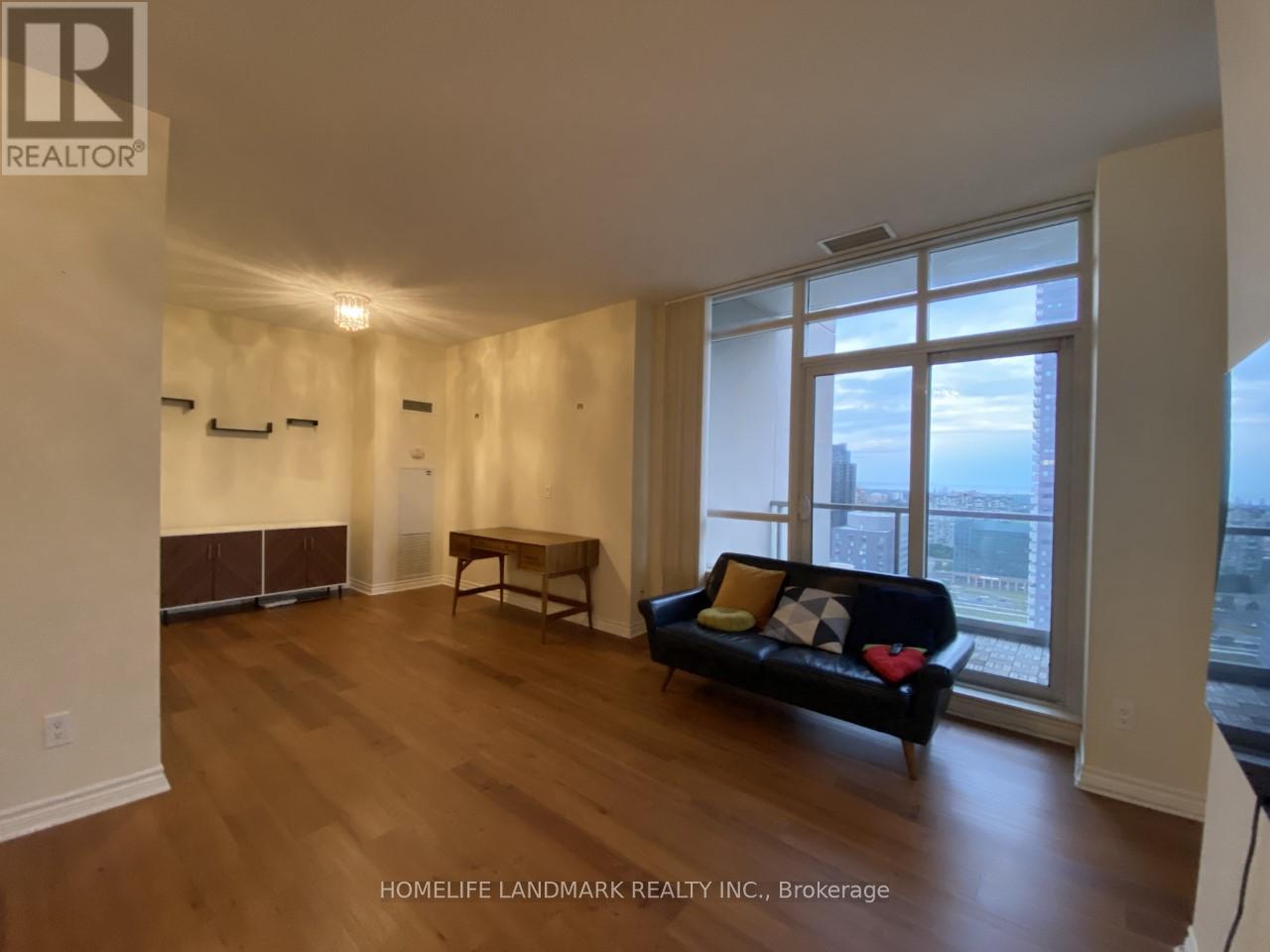 2402 - 388 Prince Of Wales Drive, Mississauga, Ontario  L5B 0A1 - Photo 14 - W12427787