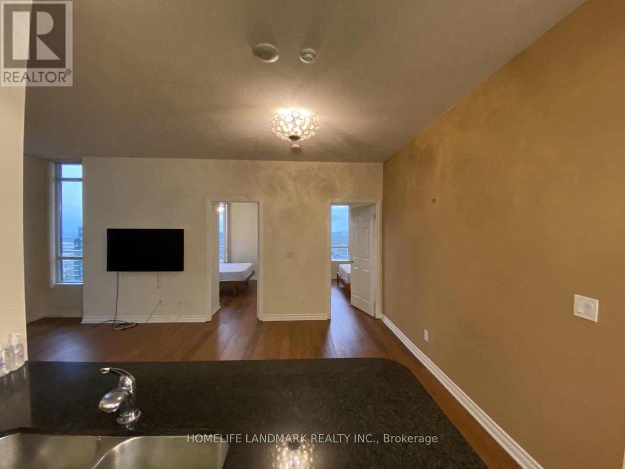 2402 - 388 Prince Of Wales Drive, Mississauga, Ontario  L5B 0A1 - Photo 19 - W12427787