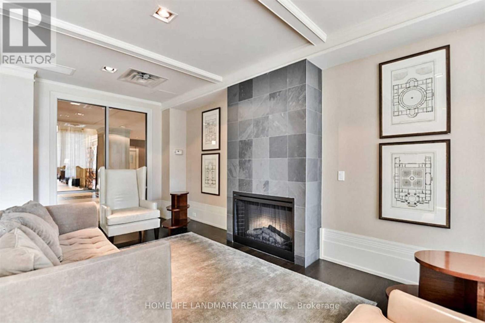 2402 - 388 Prince Of Wales Drive, Mississauga, Ontario  L5B 0A1 - Photo 5 - W12427787