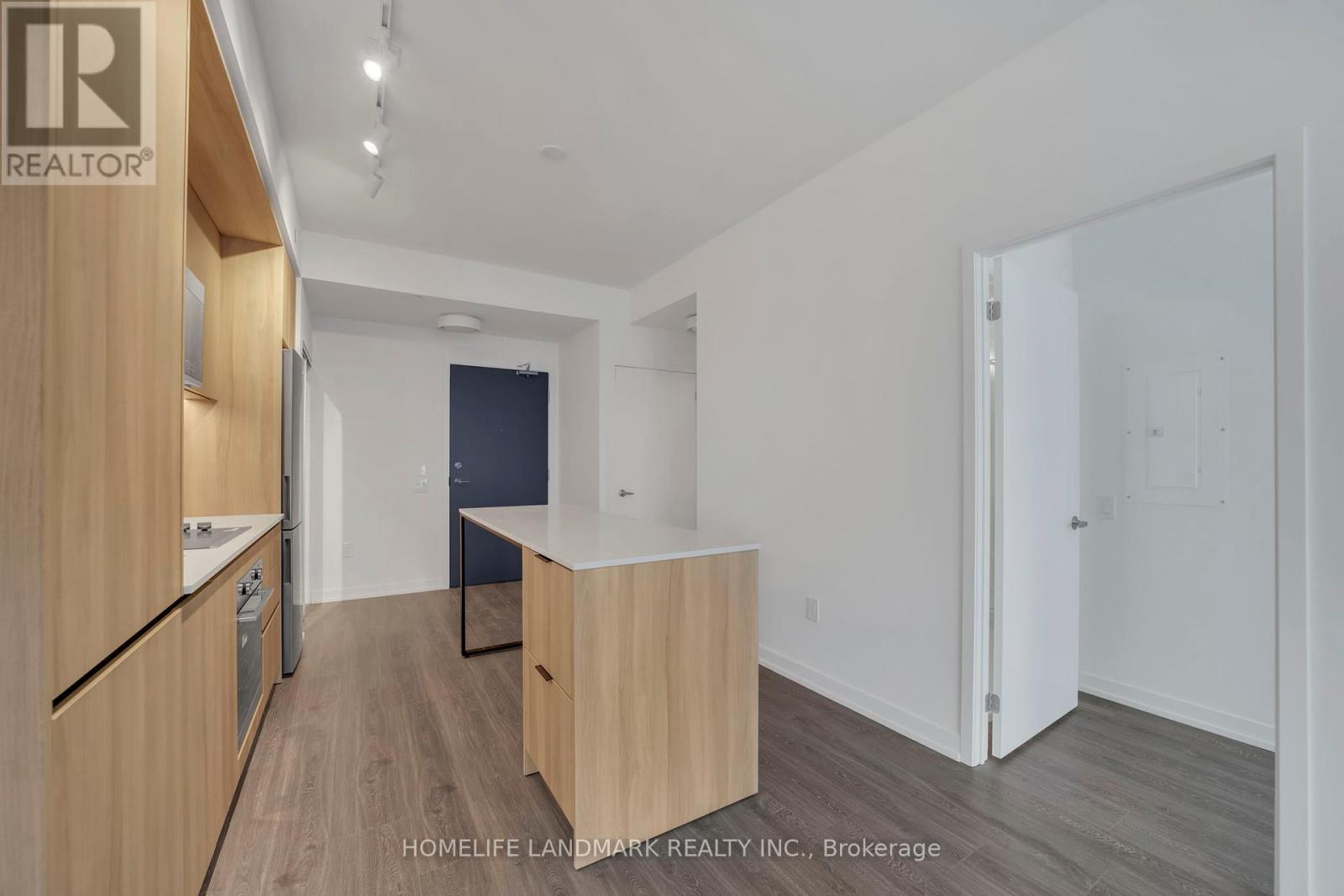 905 - 2485 Eglinton Avenue W, Mississauga, Ontario  L5M 2T1 - Photo 11 - W12427792