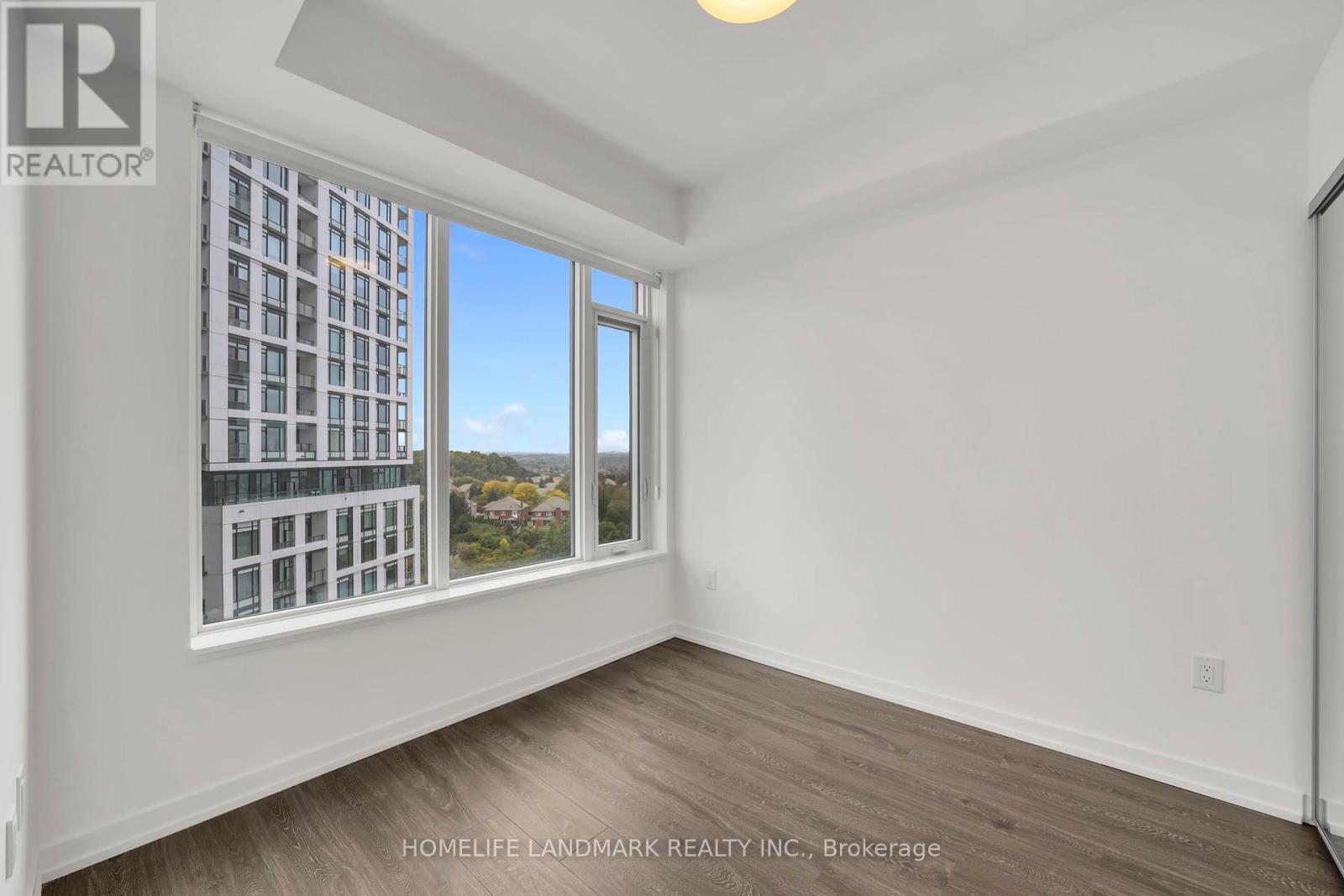 905 - 2485 Eglinton Avenue W, Mississauga, Ontario  L5M 2T1 - Photo 16 - W12427792