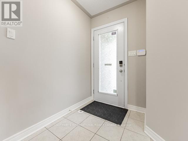 2495 Bur Oak Avenue, Markham (Cornell), Ontario  L6B 1E9 - Photo 4 - N12427638