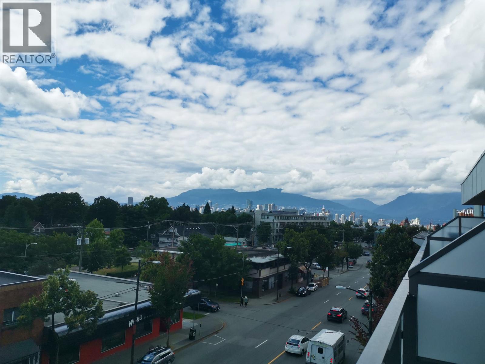 PH4 209 E 20TH AVENUE, Vancouver, British Columbia