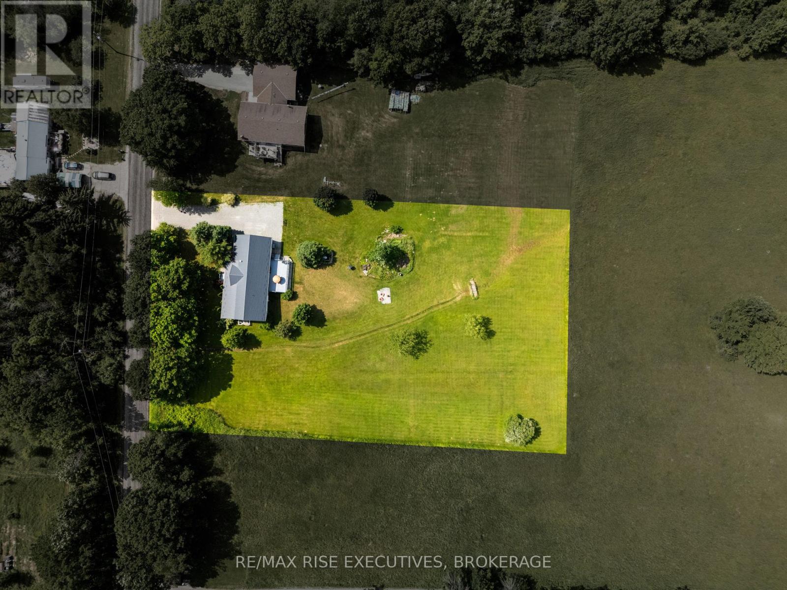 63 Sunnyside Road, Rideau Lakes, Ontario  K0G 1X0 - Photo 40 - X12331106