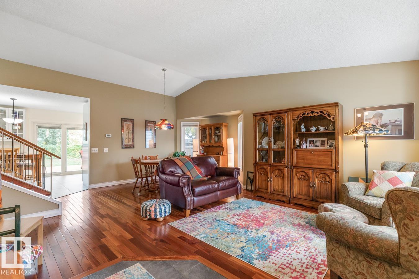 4631 10 Av Nw Nw, Edmonton, Alberta  T6L 4S2 - Photo 6 - E4459464