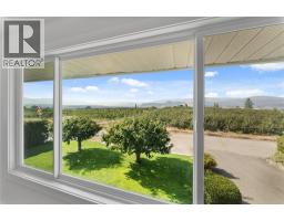 1175 Hillcrest Road, kelowna, British Columbia