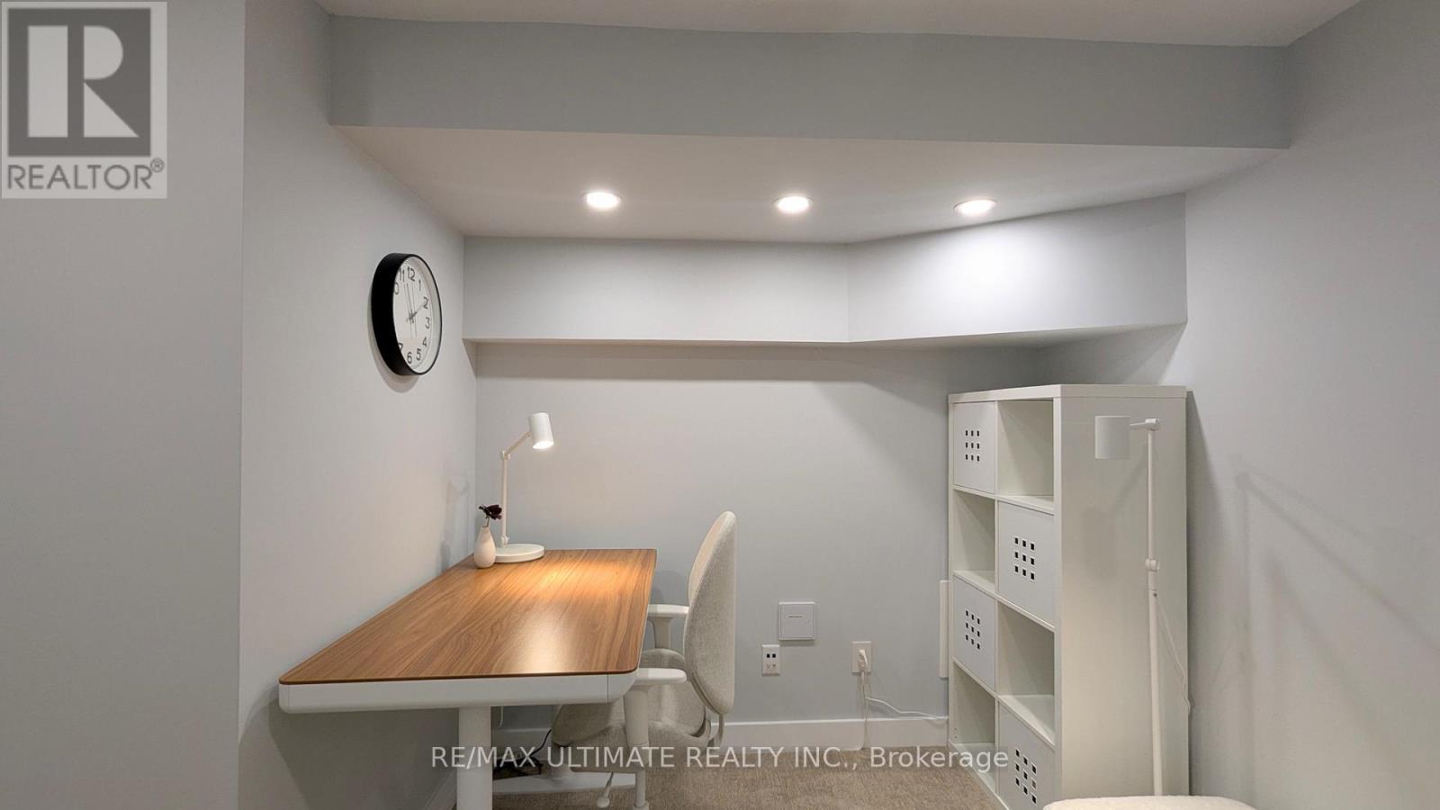 Lower - 1101 Lakeshore Road W, Oakville, Ontario  L6L 1E7 - Photo 23 - W12421636