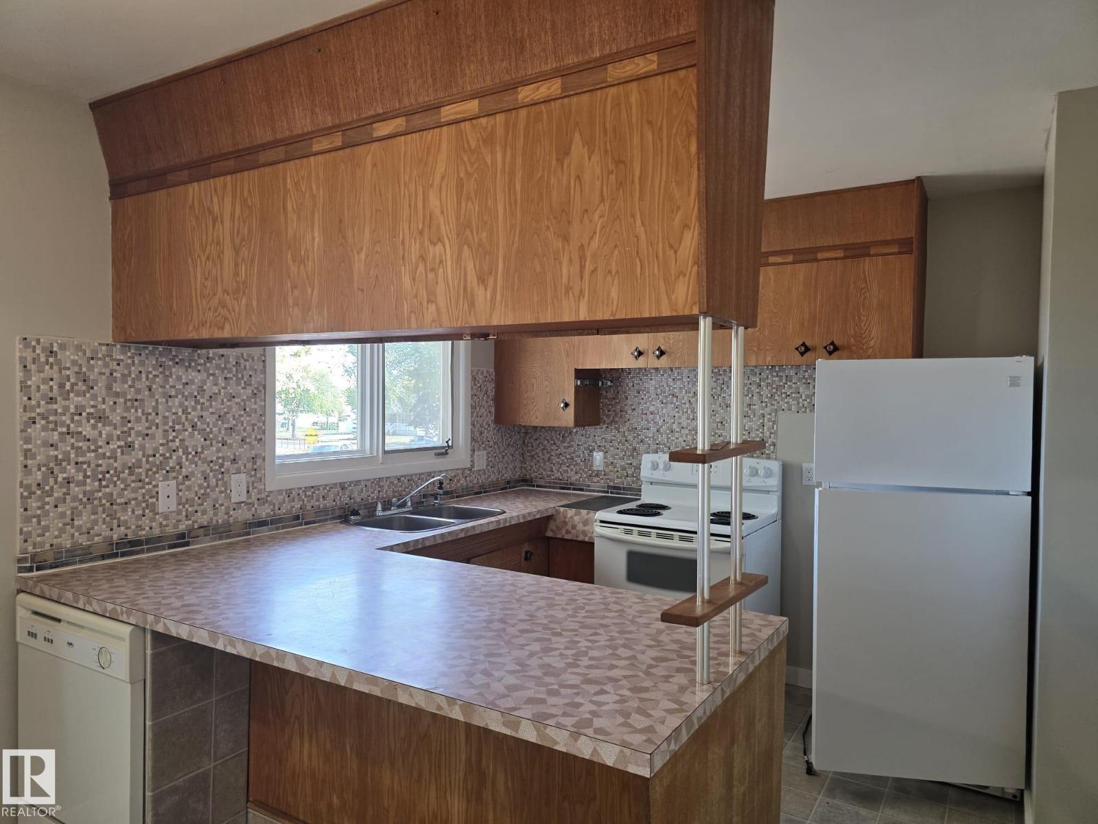 4717 47a Av, Drayton Valley, Alberta  T7A 1H9 - Photo 6 - E4459576