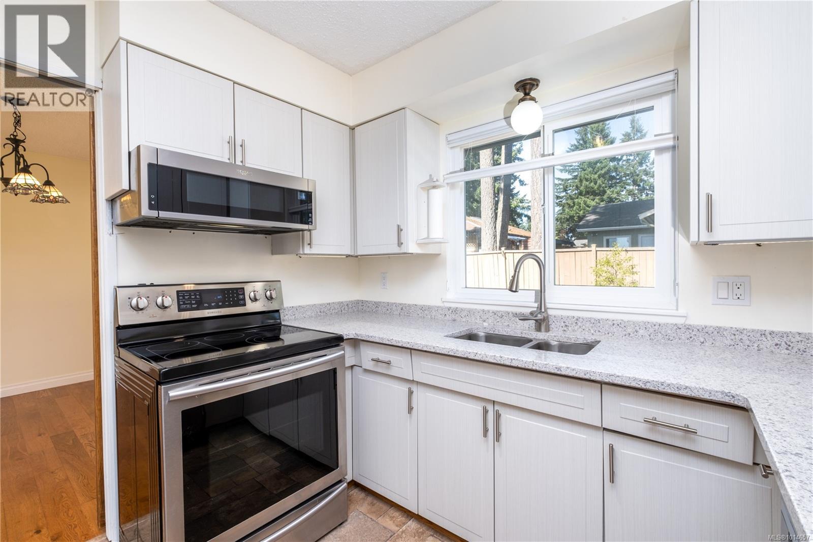 757 Lorne Cres, Campbell River, British Columbia  V9W 5Z1 - Photo 7 - 1014657