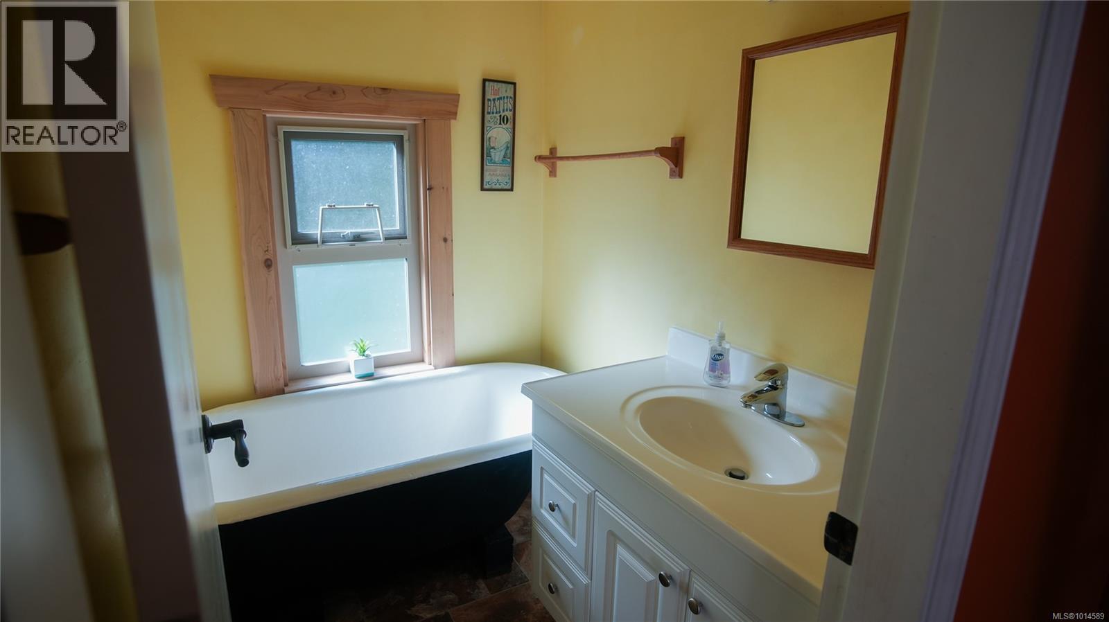 5065 Sandpiper Rd, Hornby Island, British Columbia  V0R 1Z0 - Photo 16 - 1014589