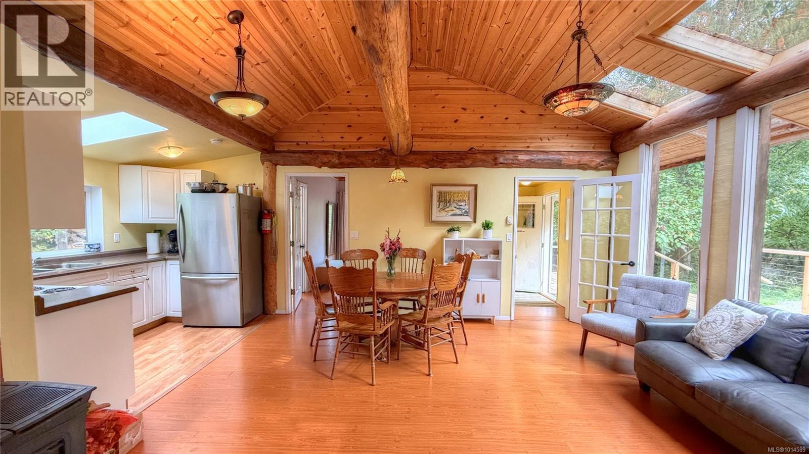 5065 Sandpiper Rd, Hornby Island, British Columbia  V0R 1Z0 - Photo 5 - 1014589