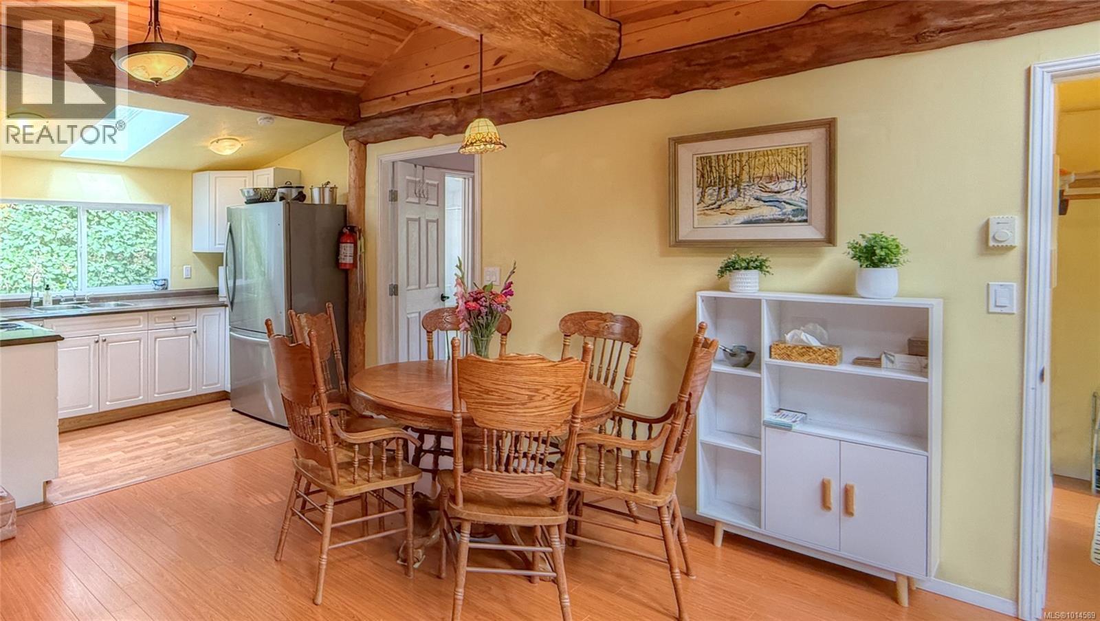 5065 Sandpiper Rd, Hornby Island, British Columbia  V0R 1Z0 - Photo 6 - 1014589