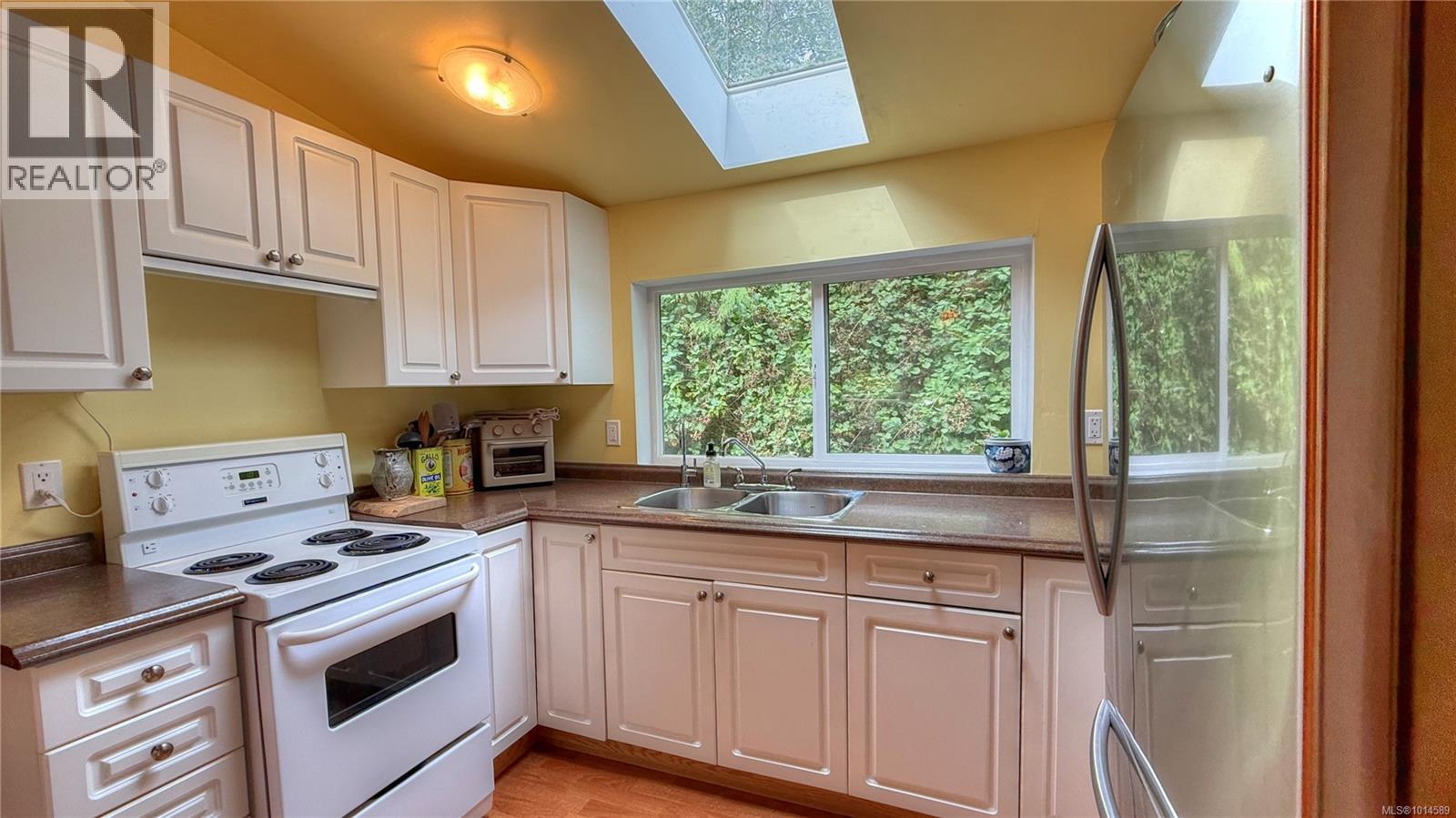 5065 Sandpiper Rd, Hornby Island, British Columbia  V0R 1Z0 - Photo 8 - 1014589