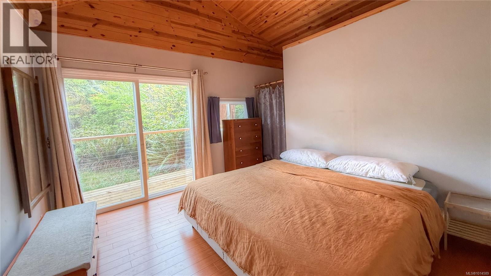 5065 Sandpiper Rd, Hornby Island, British Columbia  V0R 1Z0 - Photo 9 - 1014589