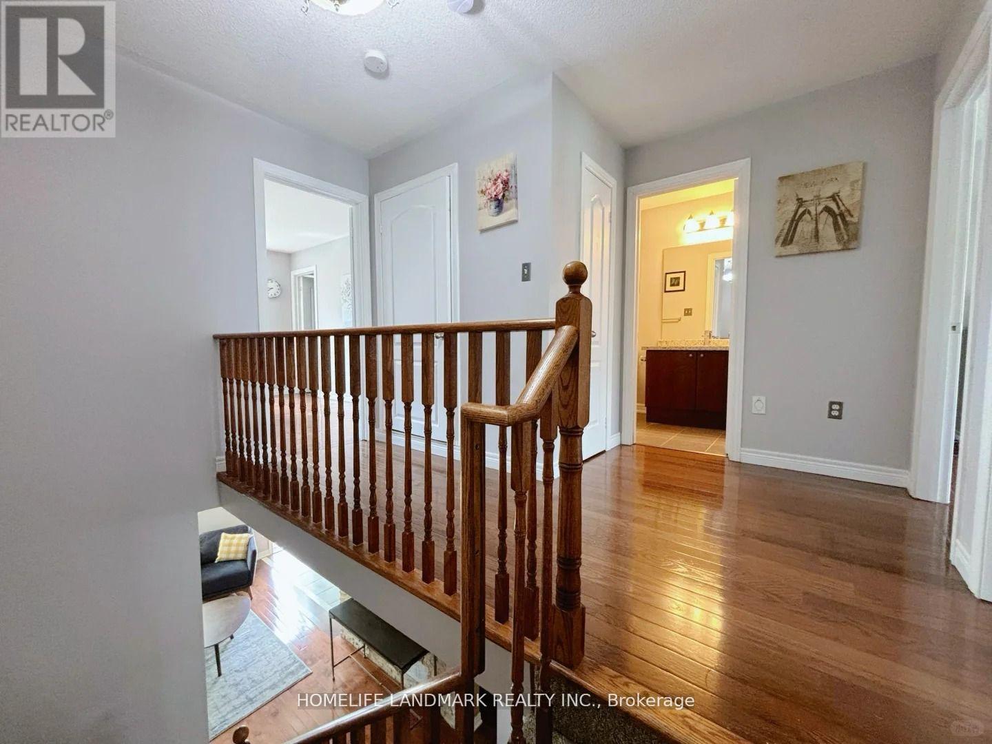6 Latitude Lane, Whitchurch-Stouffville, Ontario  L4A 0T1 - Photo 6 - N12427802