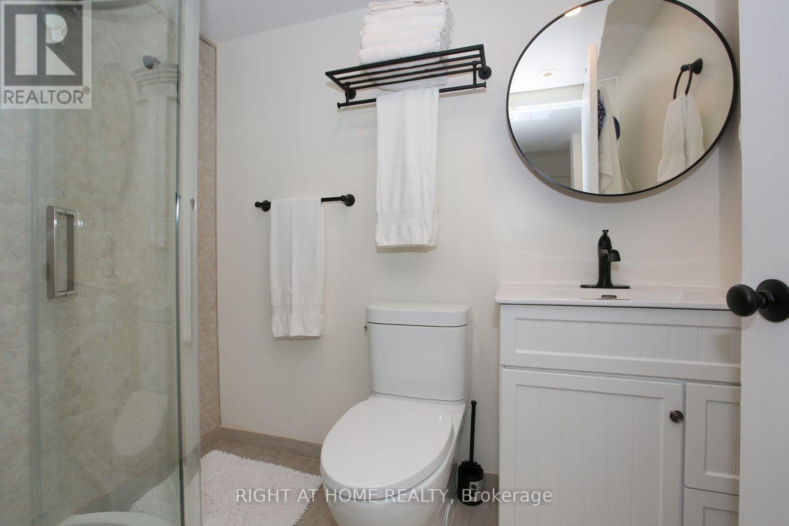 92 - 150 Chancery Road, Markham, Ontario  L6E 0B9 - Photo 16 - N12427814