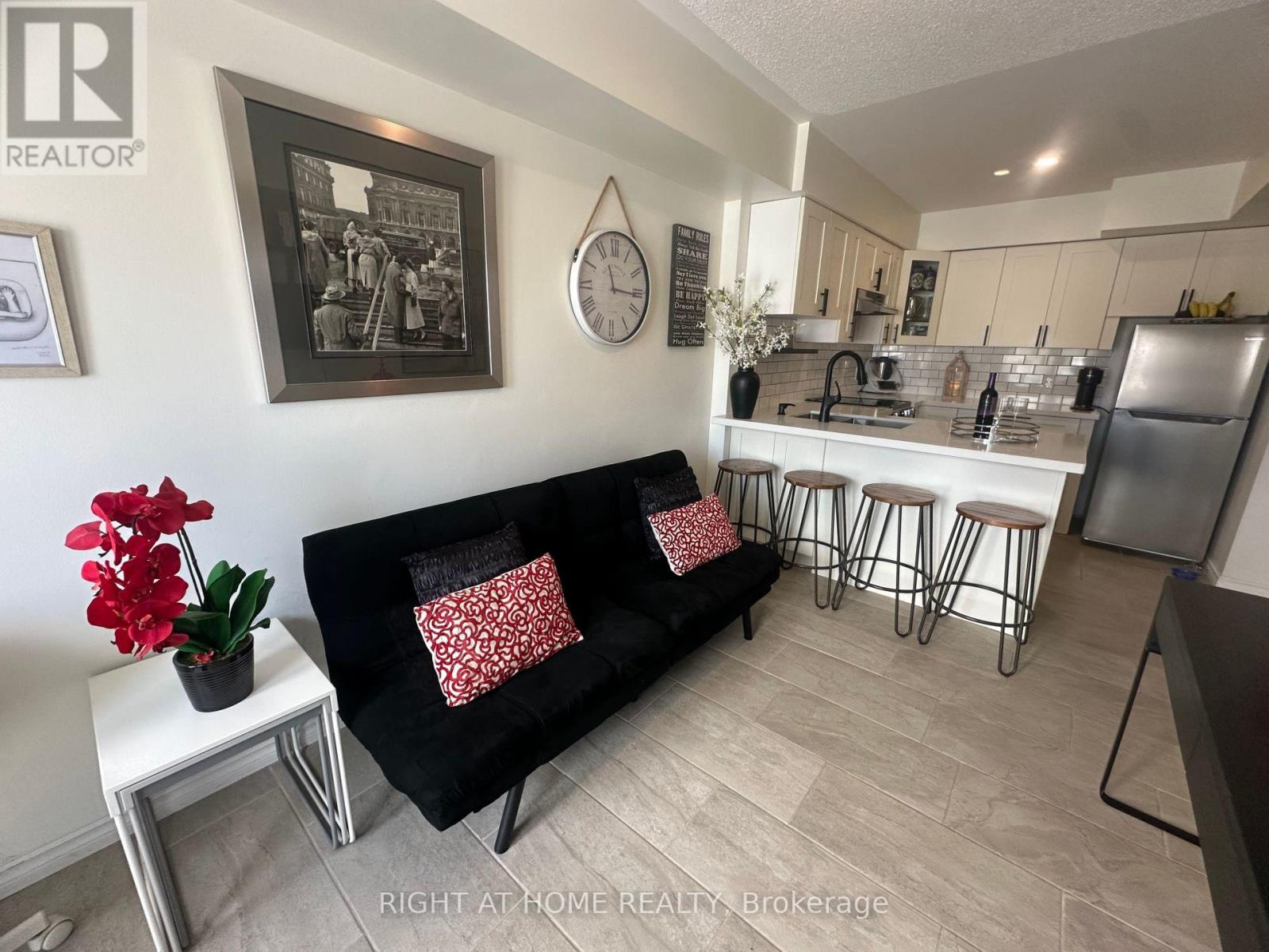 92 - 150 Chancery Road, Markham, Ontario  L6E 0B9 - Photo 17 - N12427814