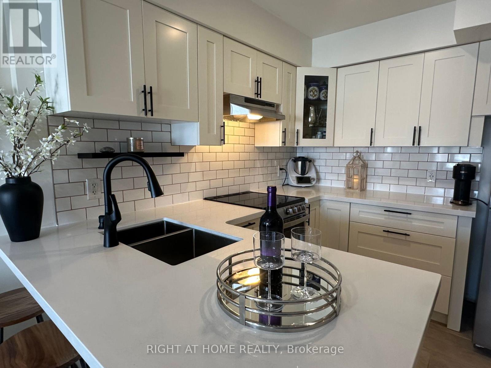 92 - 150 Chancery Road, Markham, Ontario  L6E 0B9 - Photo 20 - N12427814