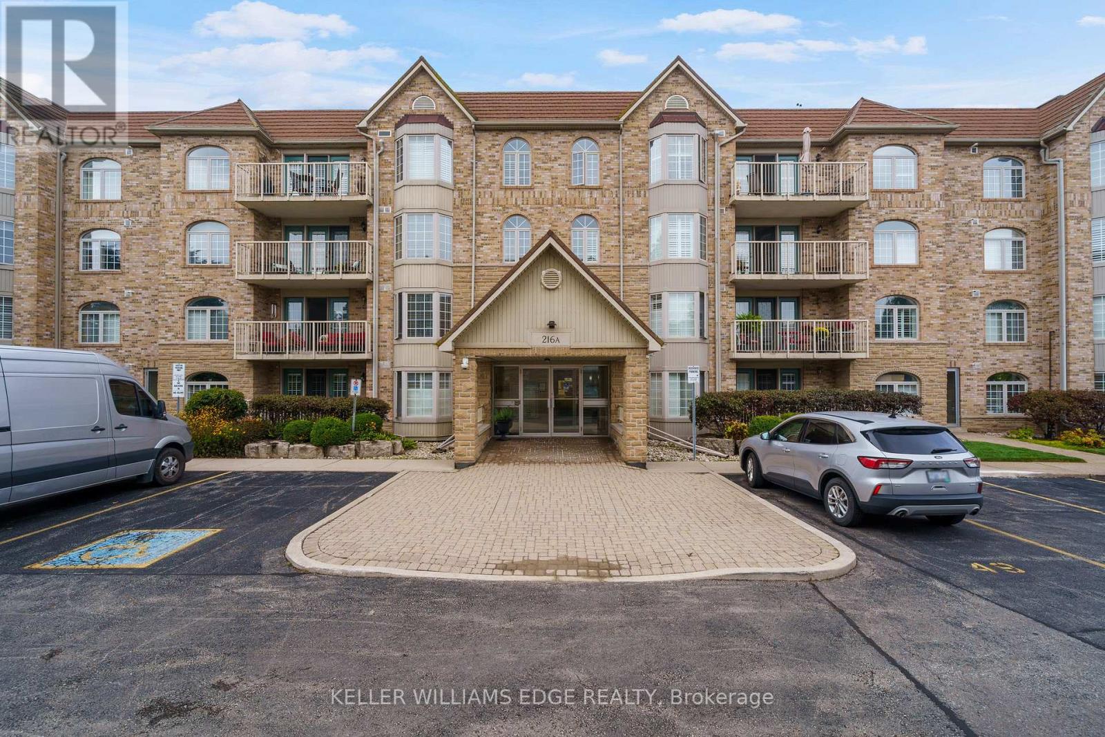 A304 - 216 PLAINS ROAD W, Burlington, Ontario