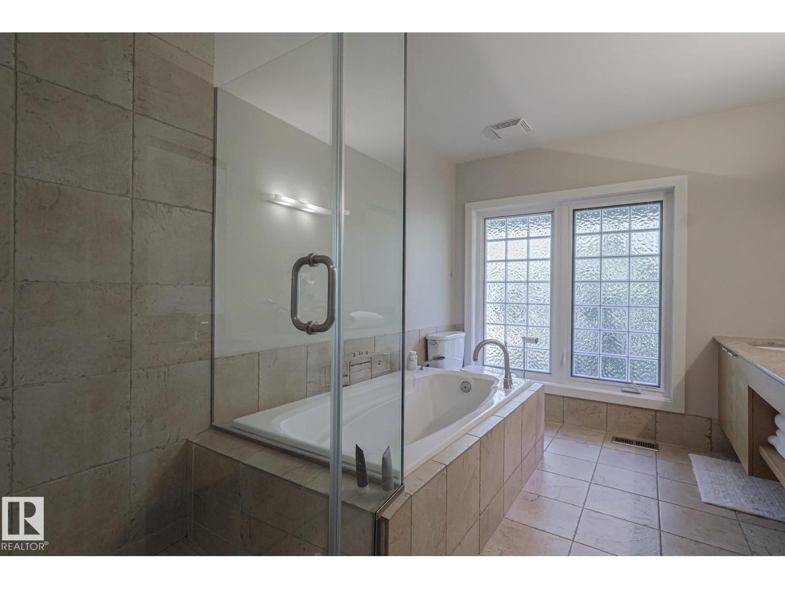 13817 Summit Dr Nw Nw, Edmonton, Alberta  T5N 3S8 - Photo 14 - E4459578